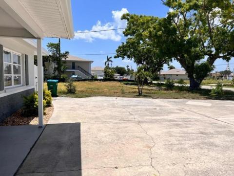 Cozy Home With One Bedroom كيب كورال المظهر الخارجي الصورة